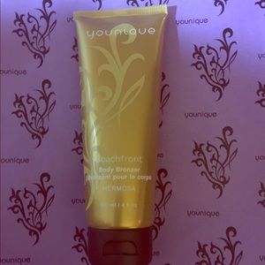 Younique Beachfront Body Bronzer